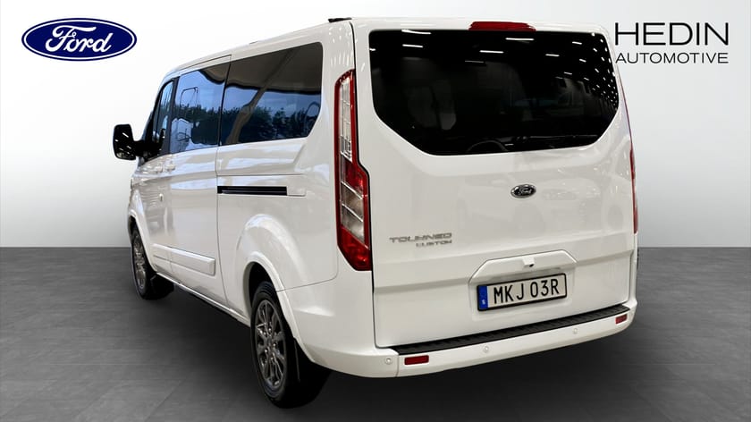 Bild 2 av Ford Tourneo Custom 320 TOURNE L2 TITANIUM