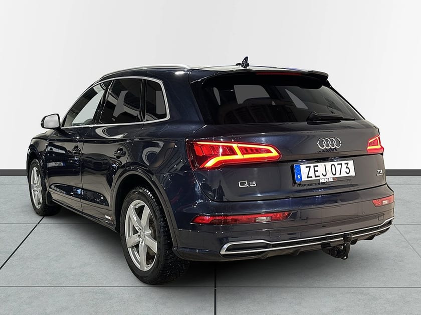 Bild 5 av Audi Q5 2.0 TDI quattro S Line Drag Dvärm Kamera B&O GPS SoV