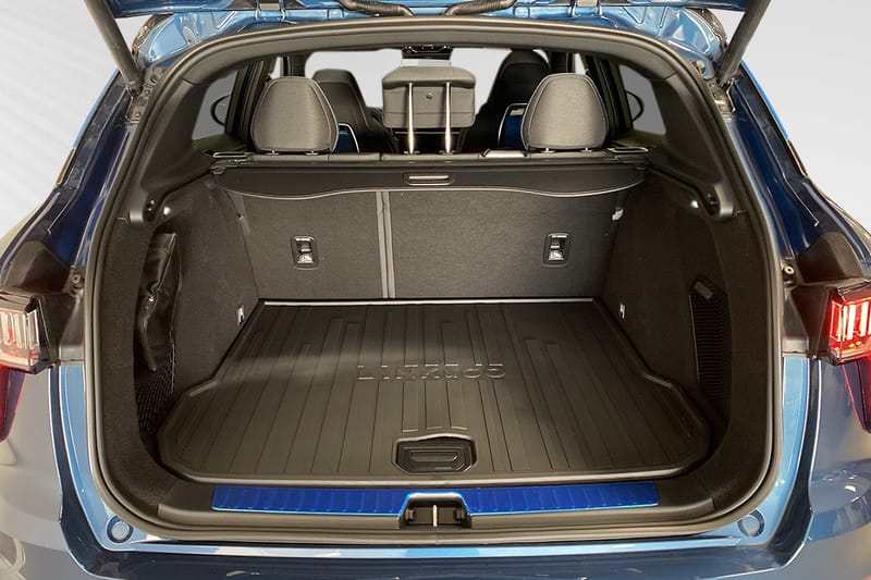 Lynk & Co 01 PHEV