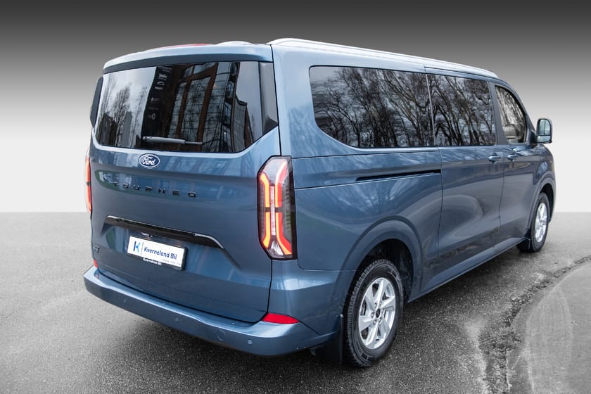 Bilde 5 av Ford E-Tourneo Custom 340 L2 Titanium X, 8-seter,Krok,Skinn,360kamera.B&O