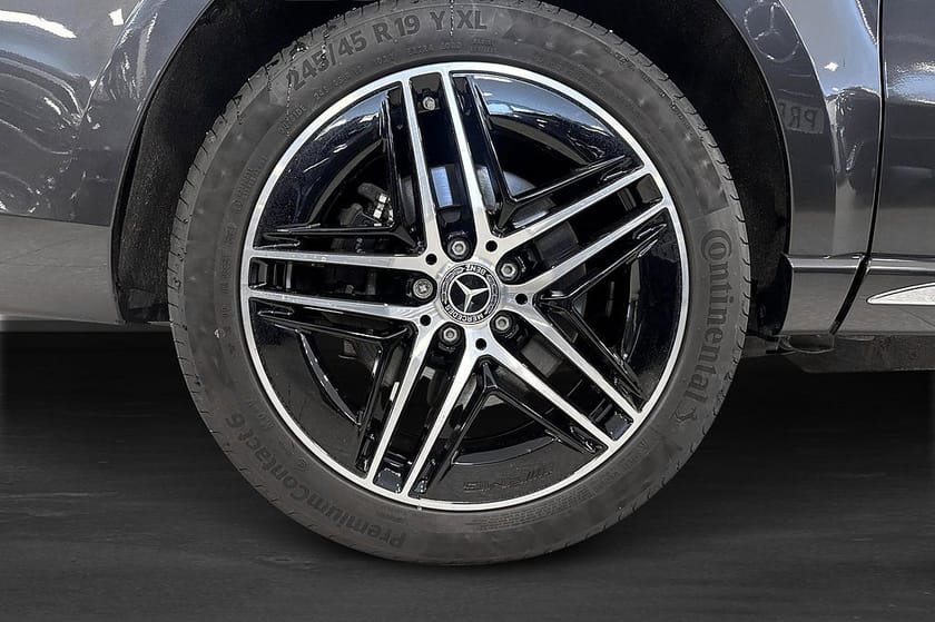 Bild 5 av Mercedes-Benz V 300d 4MATIC 3.2t V300d 9G-Tronic 7-sits