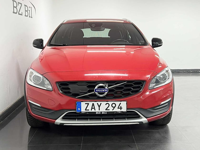 Bild 2 av Volvo V60 Cross Country D4 AWD Classic Momentum Drag B-Kam