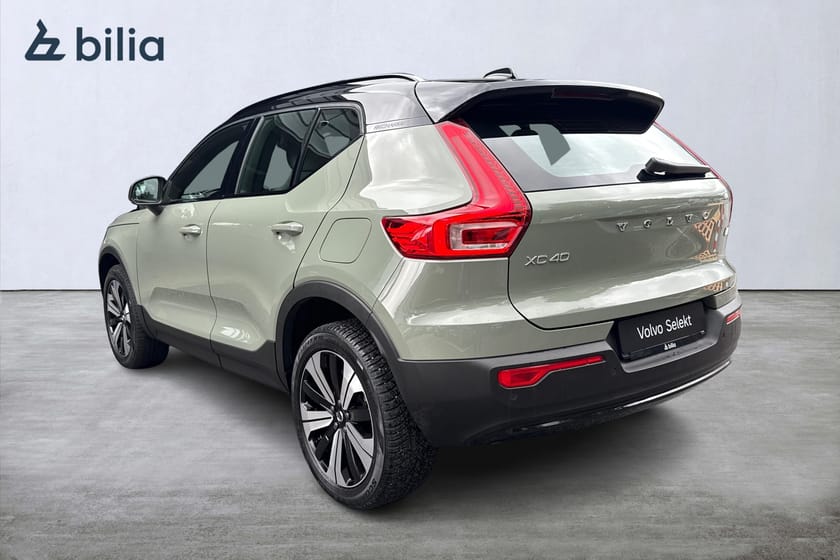 Bild 2 av Volvo XC40 Recharge Core/Baksätesvärme/Rattvärme