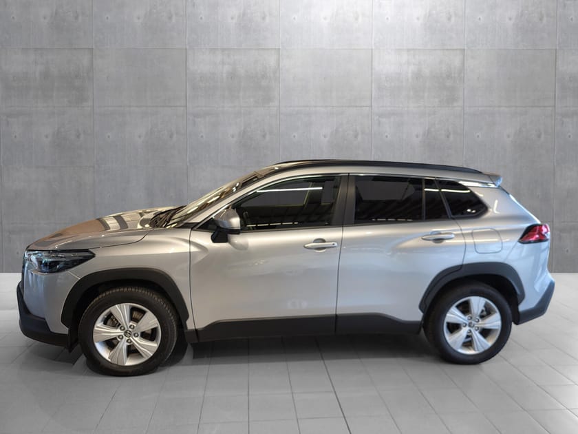 Bilde 2 av Toyota Corolla Cross Hybrid AWD-i 2,0 Executive
