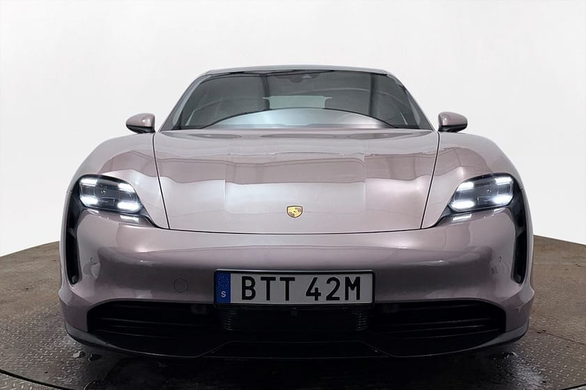 Bild 3 av Porsche Taycan DD Performance Battery Plus 93,4kWh Pano MOMS 469hk