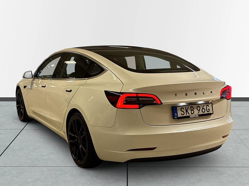 Bild 5 av Tesla Model 3 Long Range AWD Värmare LED-ramp 360° Navi Panorama S&V