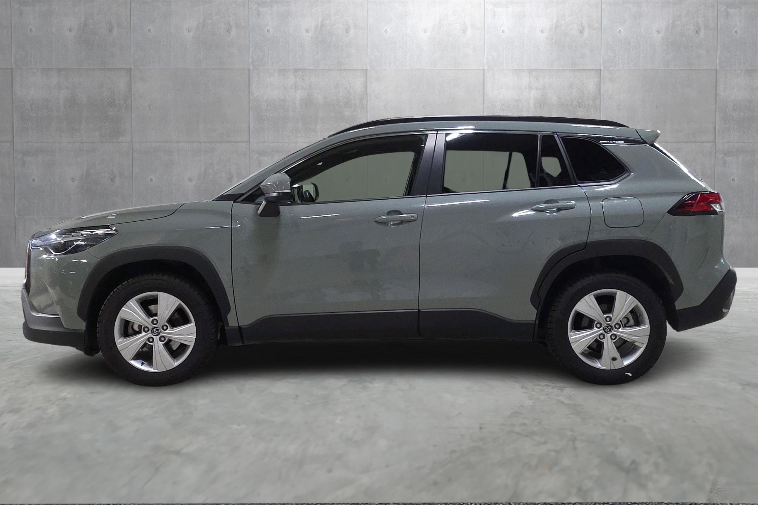 Thumnail bilde 1 av Toyota Corolla Cross Hybrid AWD-i
