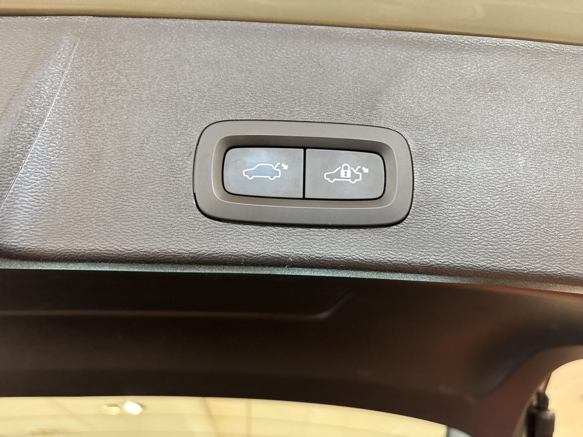 Volvo XC40 2023 - miniatyr 12