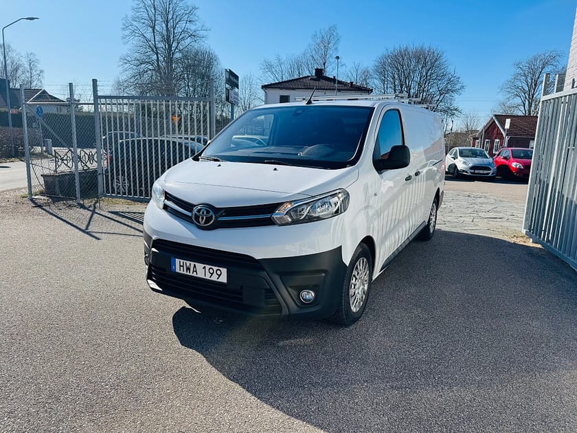 Bild 2 av Toyota Proace 2.0 D-4D 144HK L3 AUTOMAT / DRAG / VÄRMARE