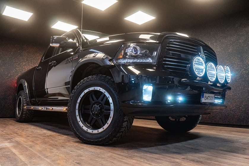 Bild 3 av RAM 1500 Quad Cab 5.7 V8 Sport | MOMS | Alpine | Taklucka | 2928 kr/mån