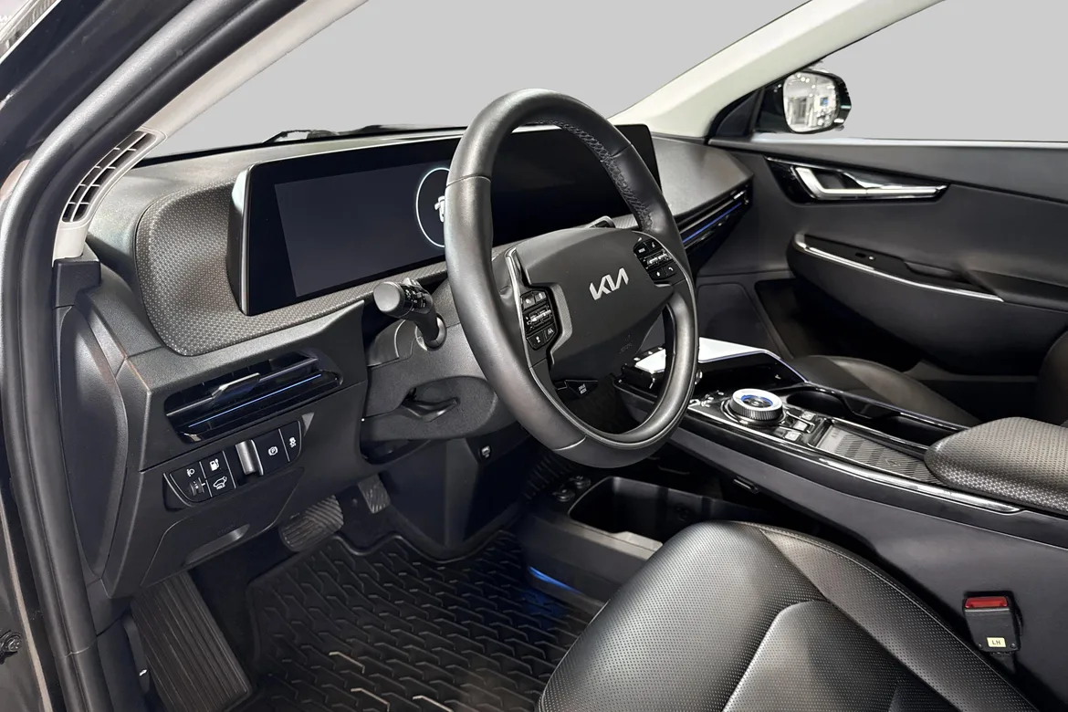 picture of a car