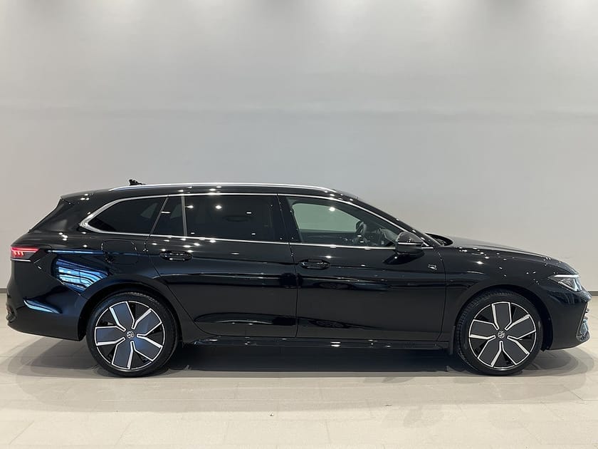 Bild 4 av Volkswagen Passat Variant eHybrid R-LINE 272 HK | DEMOBIL