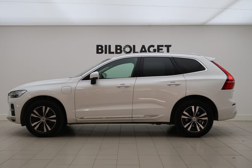 Bild 2 av Volvo XC60 Recharge T6 Core Bright/Pano/Drag/ Backkamera