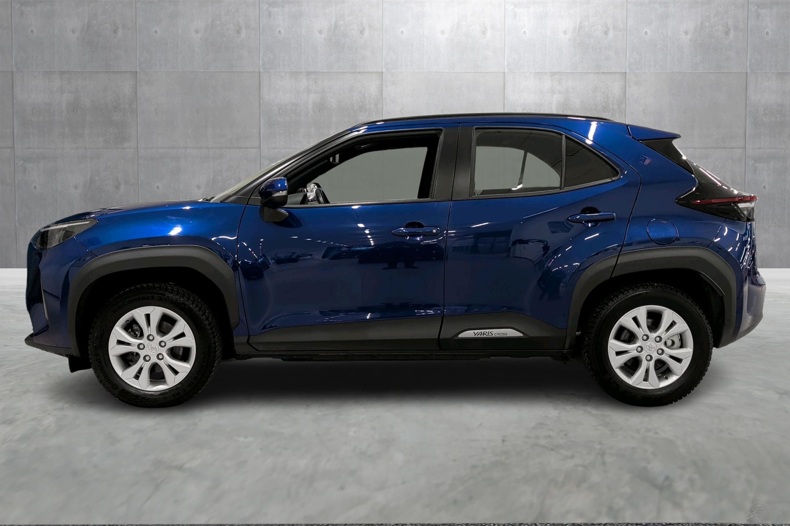 Thumnail bilde 1 av Toyota Yaris Cross Hybrid AWD-i