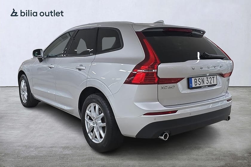 Bild 3 av Volvo XC60 B5 AWD Business Momentum SE III Värmare Nav Dragkrok