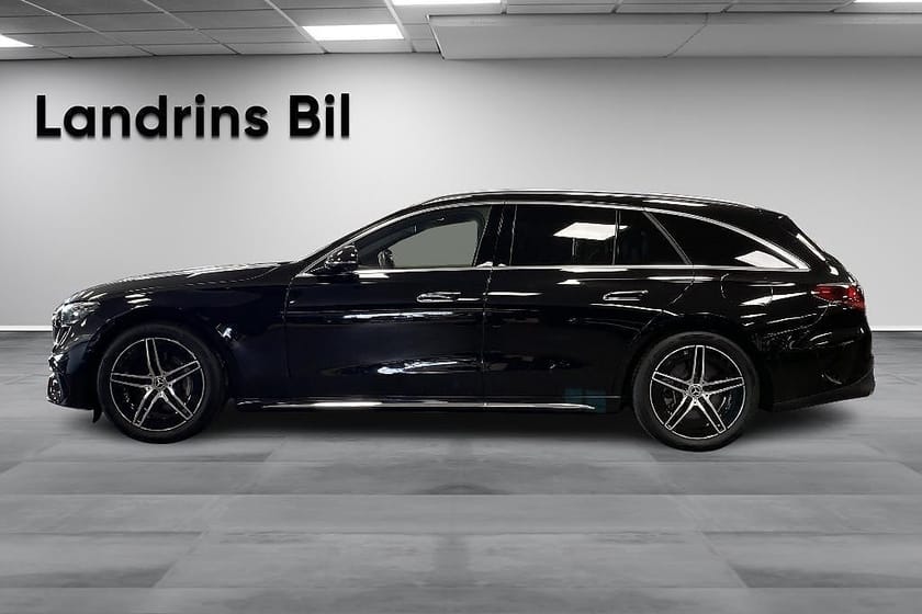 Bild 4 av Mercedes-Benz E 300 T e 9G-Tronic / AMG Line Premium / Burmester