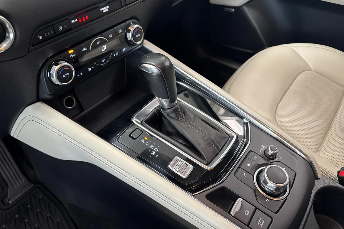 picture of a car