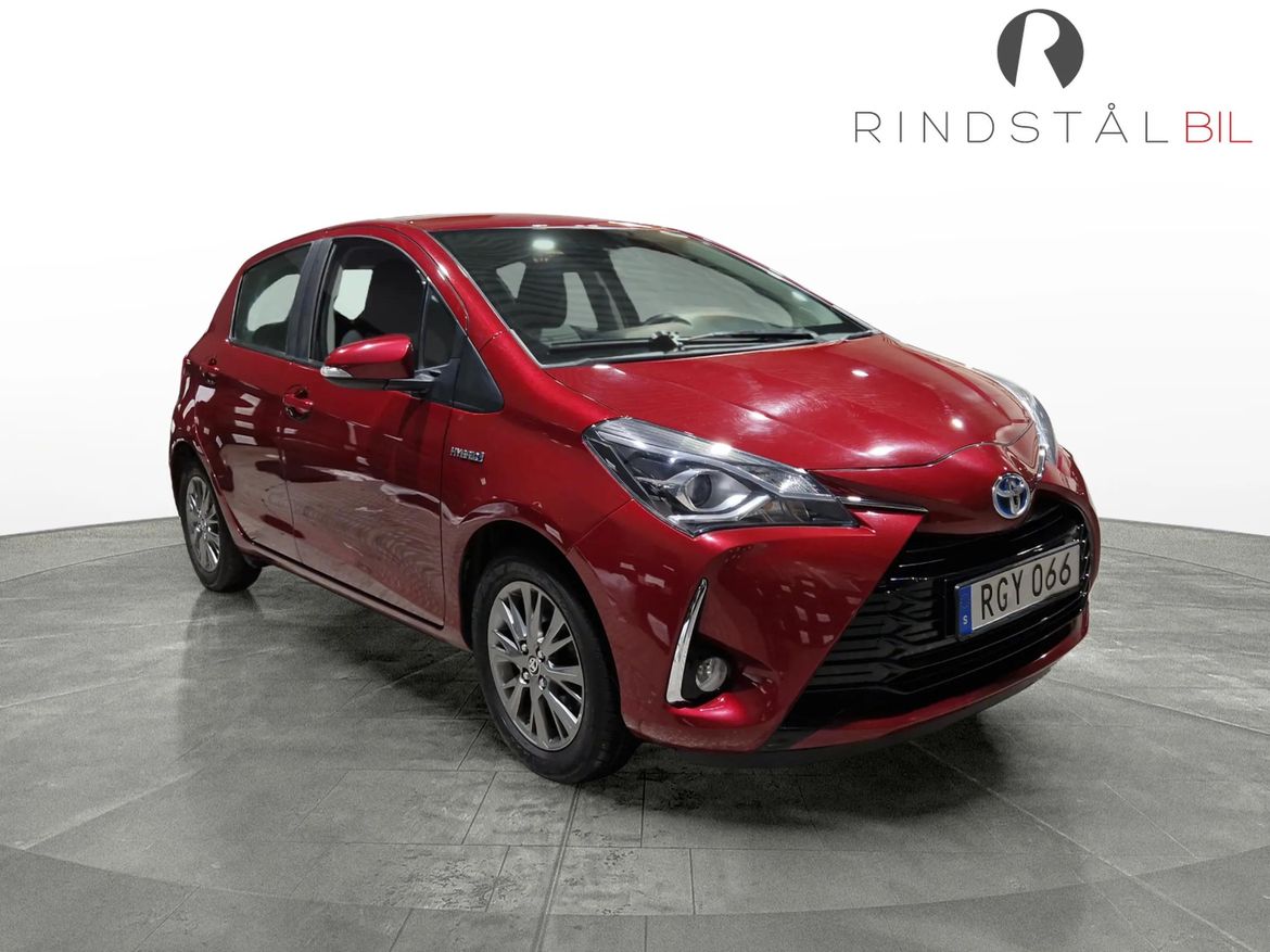 Toyota Yaris Hybrid e-CVT, 101hk, 2018