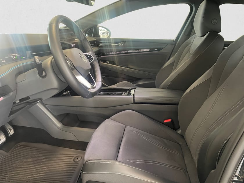 Bild 5 av Volkswagen ID.7 Pro 77kwh EDITION