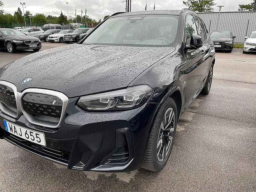 Bild 2 av BMW iX3 M-Sport 286HK Läder