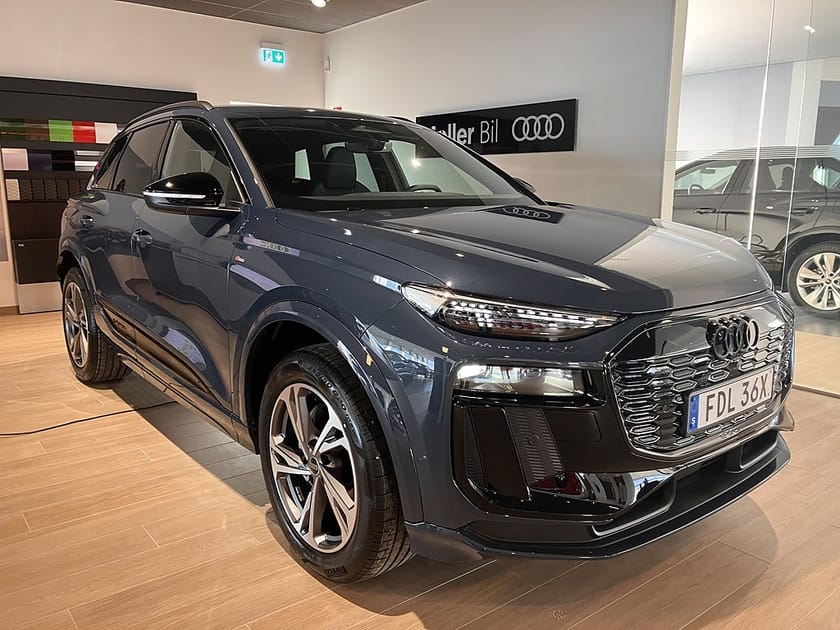 Bild 2 av Audi Q6 e-tron quattro SUV 428hk S-line