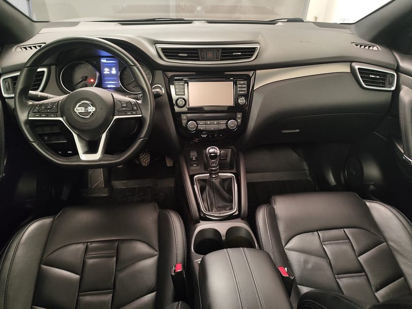 Bild 3 av Nissan Qashqai 1.3 DIG-T Tekna 140hk