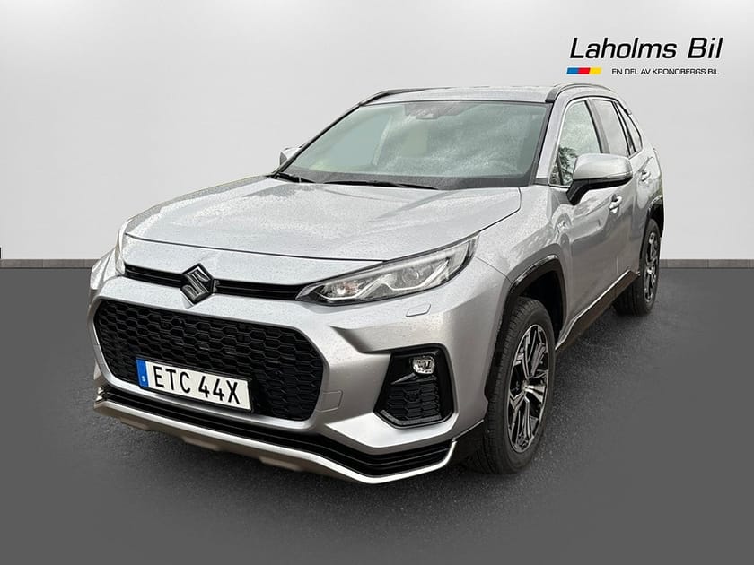 Bild 1 av Suzuki Across Plug-in Hybrid Inclusive 2.5 l laddhybrid 4x4 306 HK *Drag*
