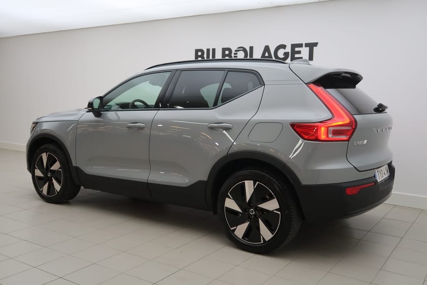 Bild 3 av Volvo EX40 Twin Motor Performance Plus SE