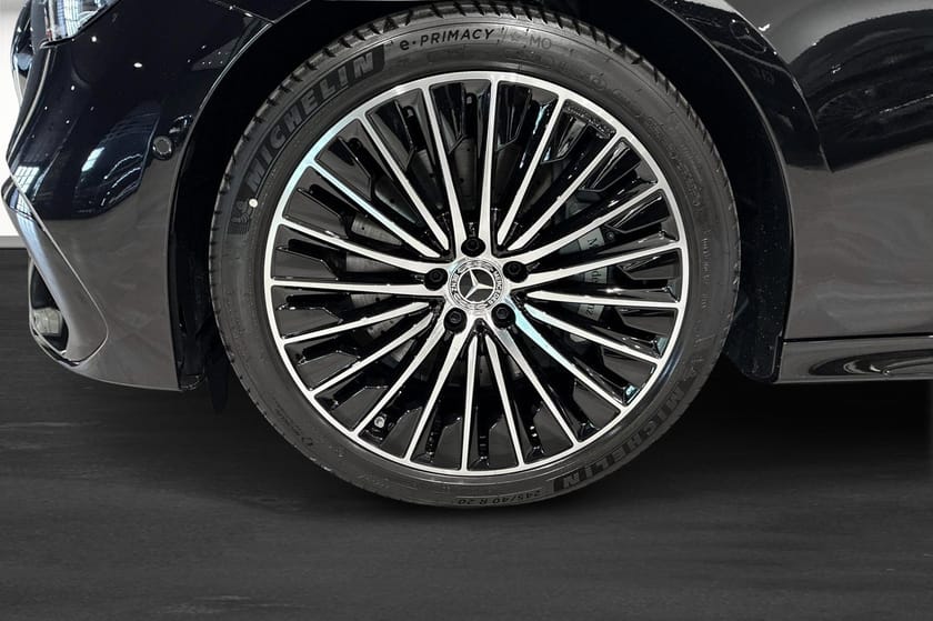 Bild 5 av Mercedes-Benz E 300 d e 4MATIC T E300 DE AMG ADVANCED
