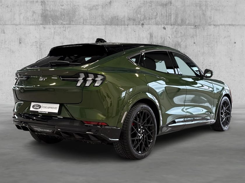Bilde 2 av Ford Mustang Mach-E GT GT/2025 mod/Varmepumpe/3 års service avtale
