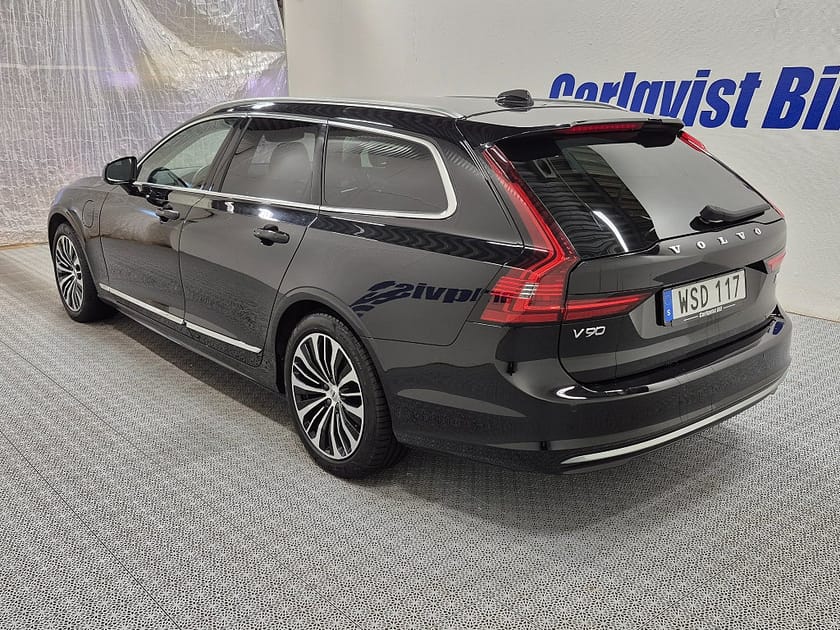 Bild 3 av Volvo V90 T6 Recharge Core Bright plug in AWD 350HK 4x4 Läder