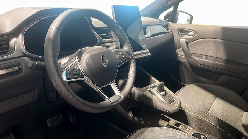 Bild 4 av Renault Captur TECHNO MILDHYBRID 140 EDC