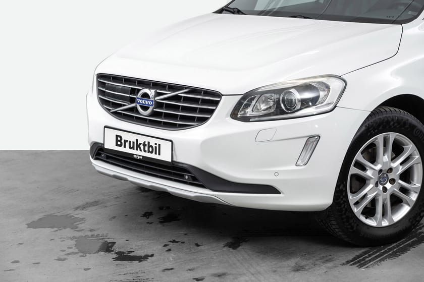 Bilde 2 av Volvo XC60 D4/Krok/ACC/TekPk.PRO/Webasto/R.Kam/El.bakluke/Keyless