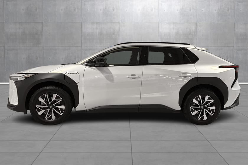 Bilde 2 av Toyota bZ4X AWD Executive