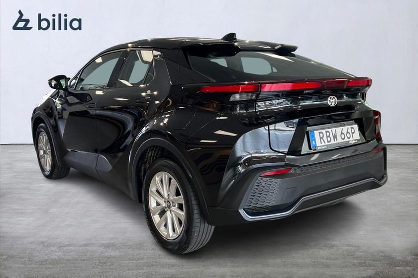 Bild 2 av Toyota C-HR PHEV 2,0 Laddhybrid Active Värmare Moms
