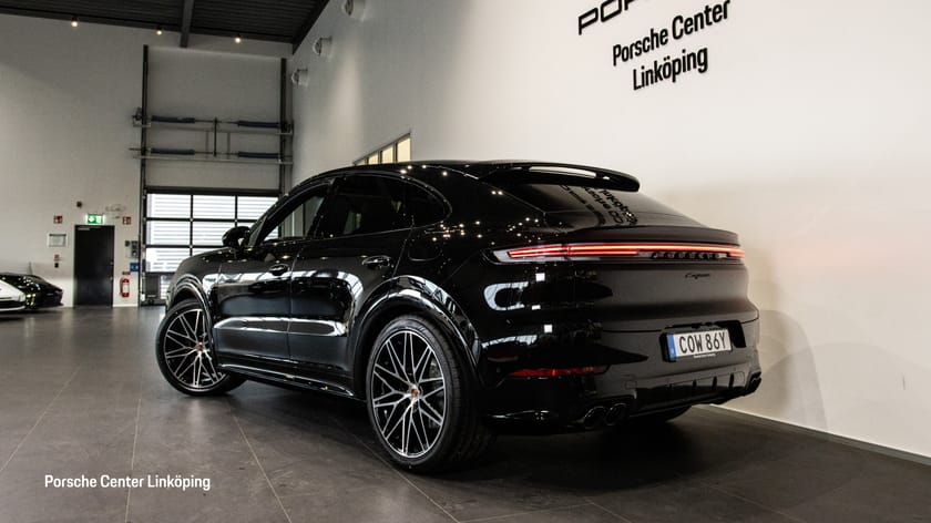 Bild 5 av Porsche Cayenne E-Hybrid Coupé Black Edition