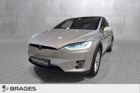 Tesla Model X 90D