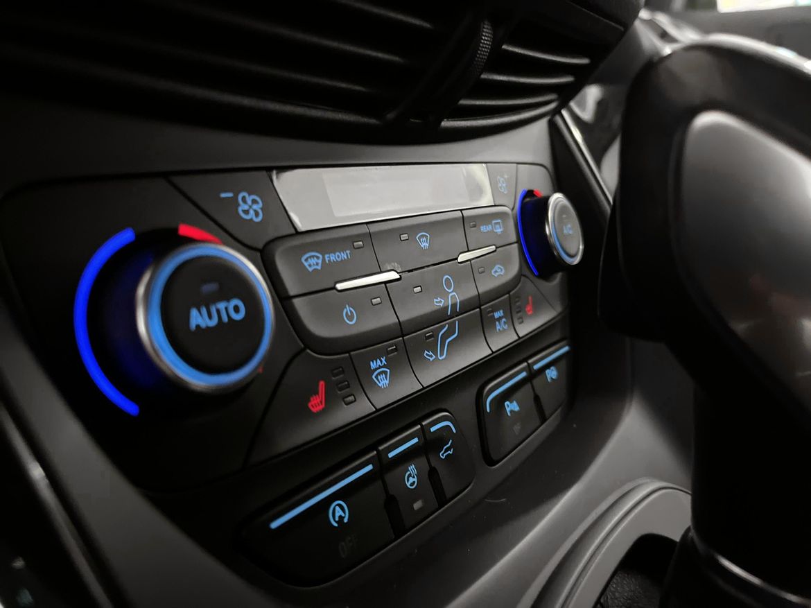 Ford Kuga 2018 - miniatyr 18