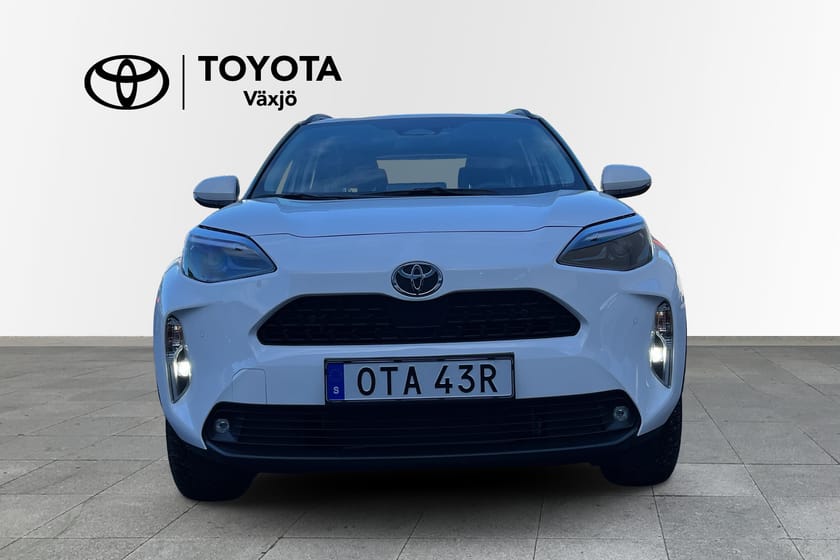 Bild 5 av Toyota Yaris Cross Hybrid 130 AWD-i Active Säkerhetspaket Takreling V-hjul