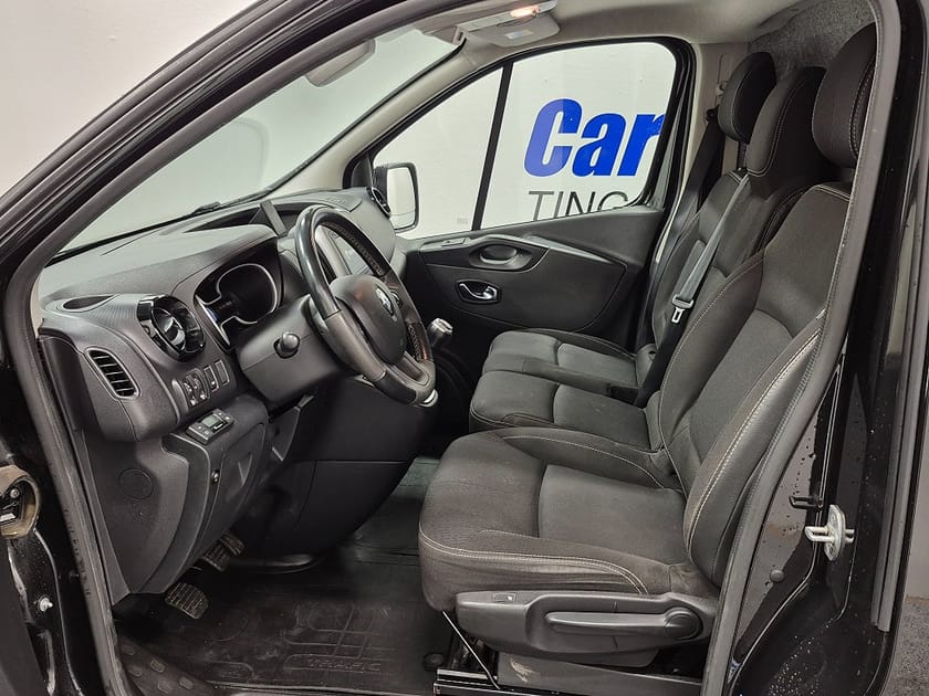 Bild 2 av Renault Trafic Skåpbil LÅNGT SKÅP dCi 120HK Navi
