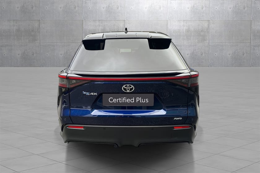 Bilde 4 av Toyota bZ4X AWD Executive Bitone