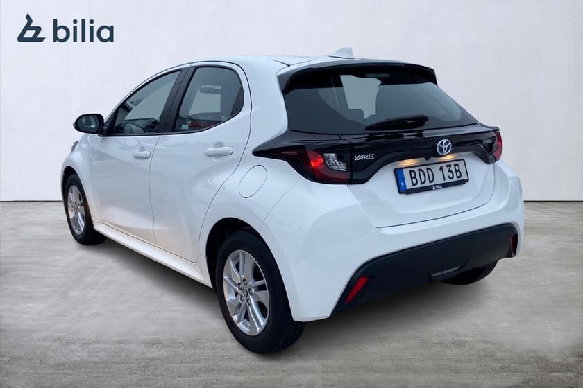 Bild 2 av Toyota Yaris Hybrid 1,5 Active Komfortpaket Motorvärmare