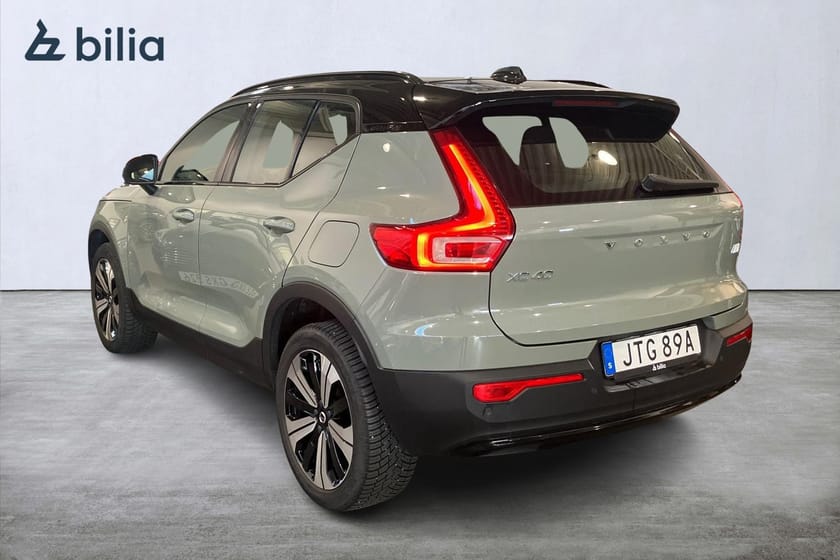 Bild 2 av Volvo XC40 Recharge Core Dragkrok halvautomatisk