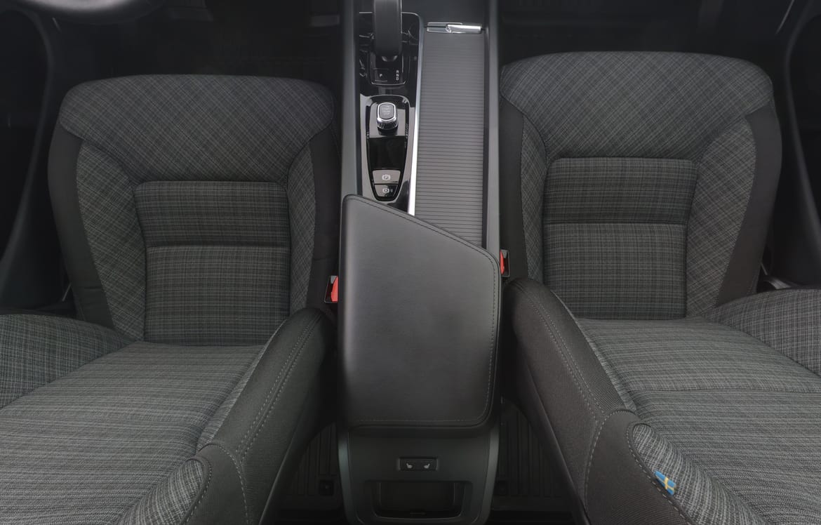 Volvo XC60 2025 - miniatyr 9