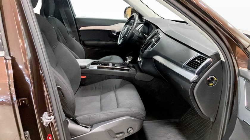 Bild 3 av Volvo XC90 7-seater T5 AWD | ELEKTRISK DRAGKROK | 360 KAMERA| 7 SITS