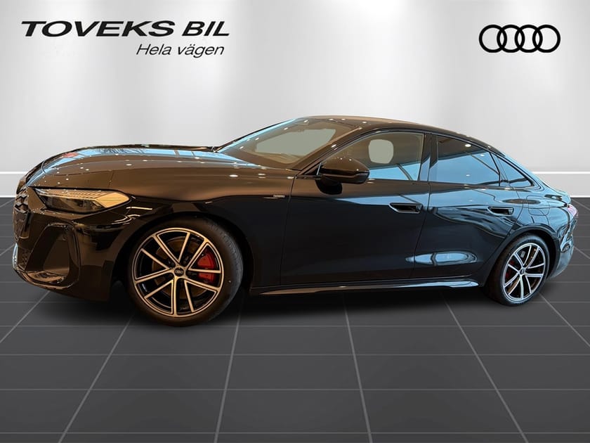 Bild 5 av Audi A5 Sedan e-hybrid quattro 367HK S-line Tech pro/minne/Hud