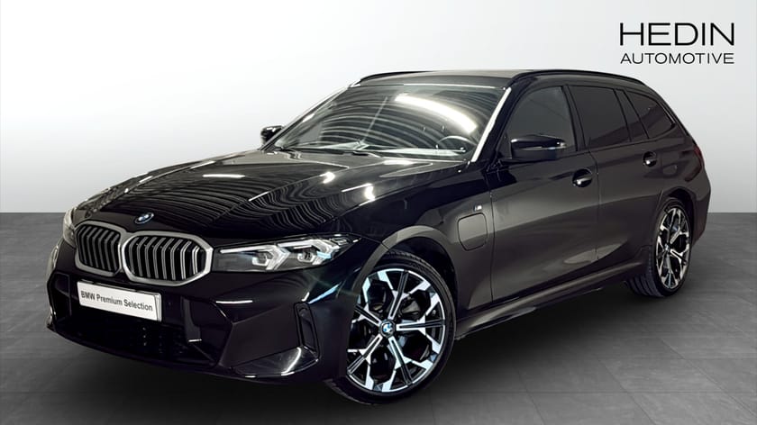 Bild 1 av BMW 330e xDrive Touring M-sport / Hifi / Drag
