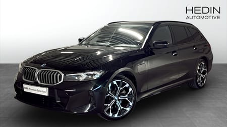 BMW 330e xDrive Touring