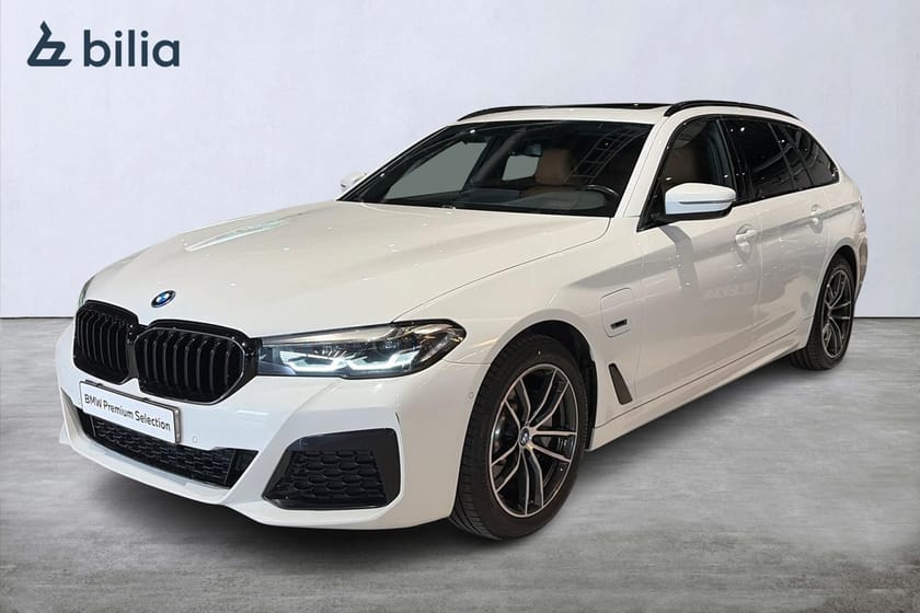 Bild 1 av BMW 530e xDrive Touring Steptronic M Sport/Drag/Pano/HiFi/Navi
