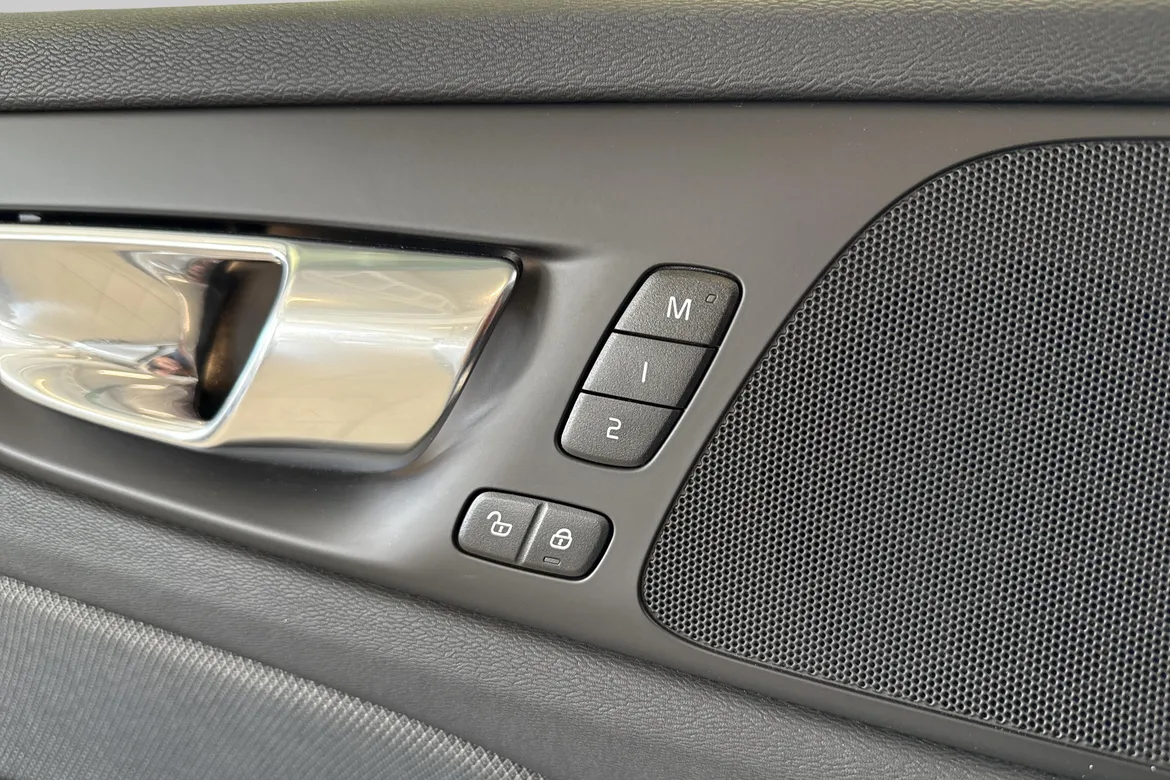 picture of a car